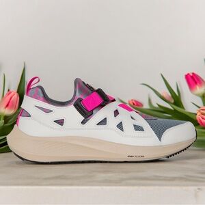 Patta x Nike Team Huarache 20Y24 • 2024 • Size 12 • Yellow or Pink